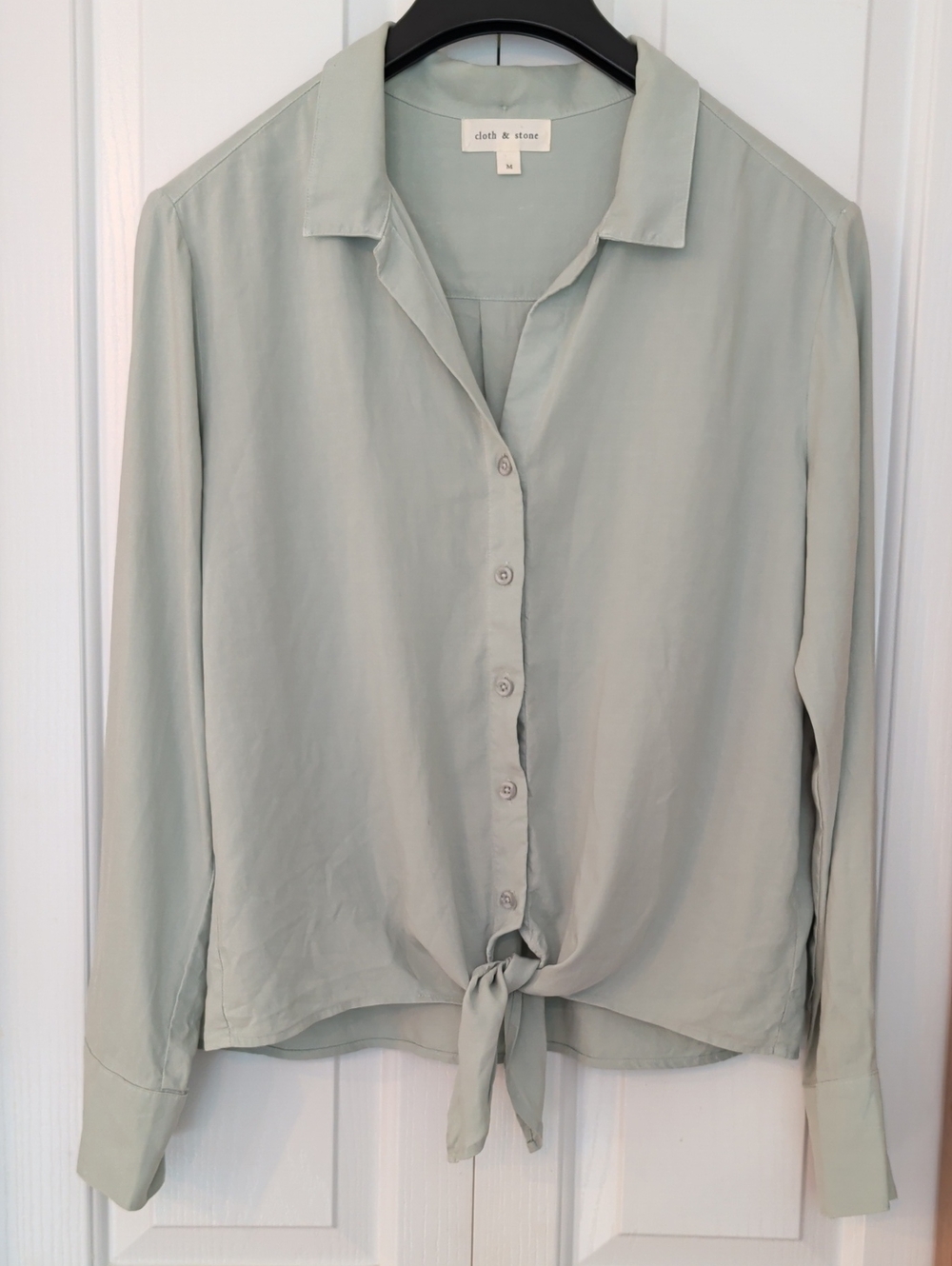 cloth & stone Sage Green Tie-Front Button Down Shirt